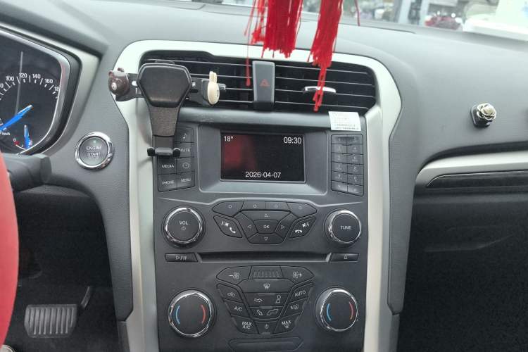 Used Ford Mondeo 2013 2.0L GTDi 200 Fashion Edition
