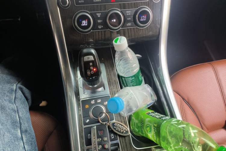 Used Land Rover Range Sport 2017 3.0 SC V6 HSE DYNAMIC Gear Lever