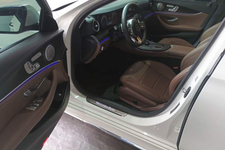 Used Mercedes-Benz E-Class 2020 E 300 L Sport Luxury Edition Driver Seat