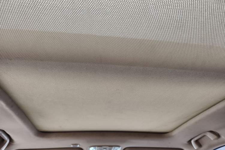 Used Haval H6 Coupe 2015 Blue-Label Facelift 2.0T Manual Two-Wheel Drive Urban Version
