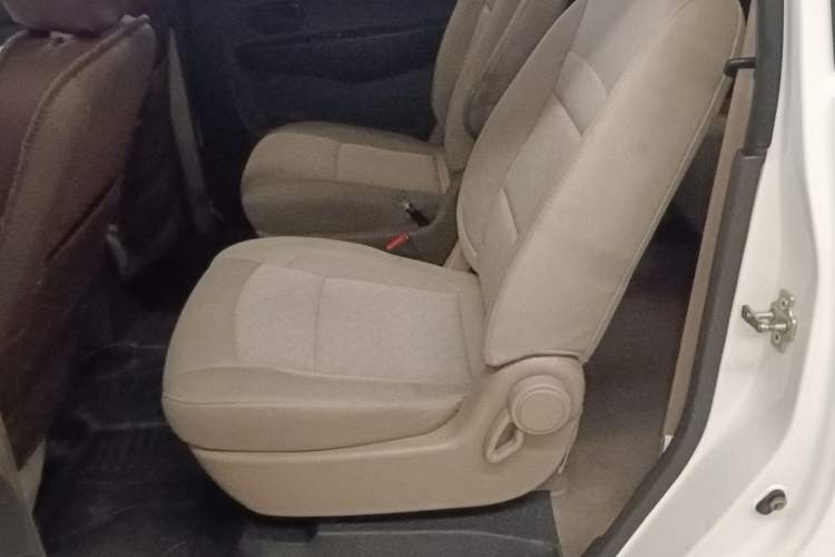 Used Wuling Hongguang 2014 1.5L S Standard Version