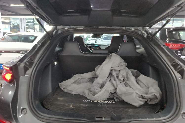 Used Changan UNI-T 2020 1.5T Prestige Version
