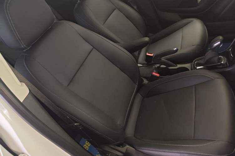 Used Buick Encore 2016 18T Automatic Two-Wheel Drive Urban Leading Edition
