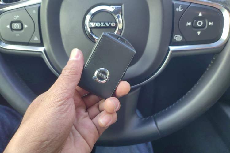 Used Volvo XC60 2019 T5 4x4 Smart Edition China V Standard