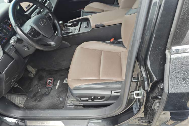 Used Lexus ES 2022 200 Excellence Edition
