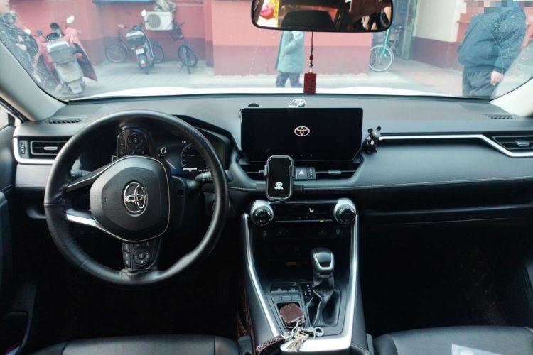 Used Toyota RAV4 2023 2.0L CVT Two-Wheel Drive 20th Anniversary Platinum Edition