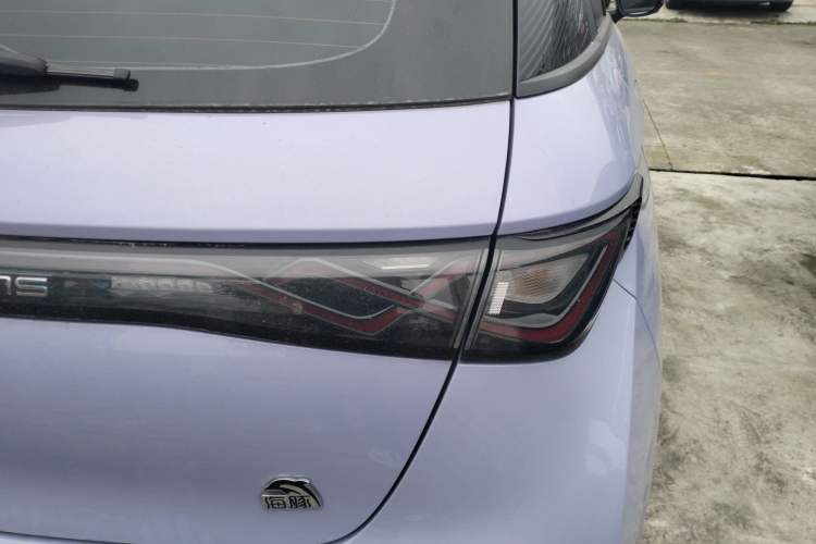 Used BYD Dolphin 2023 420 km Fashion Edition
