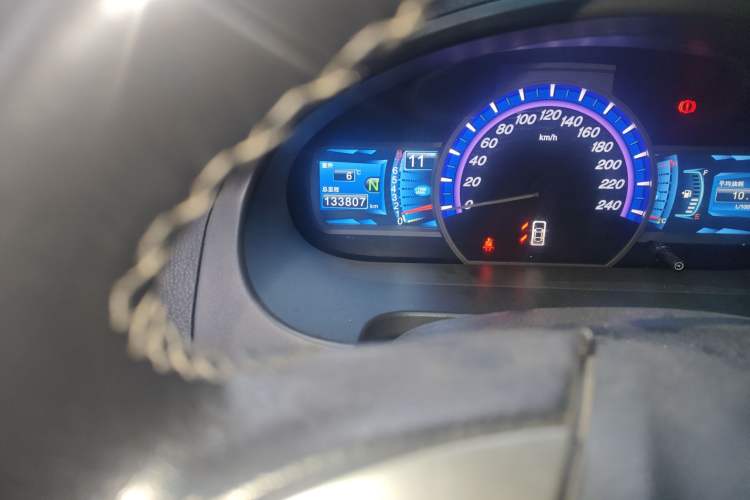 Used BYD S6 2012 2.4L Automatic Luxury Edition
