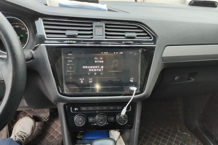 Used Volkswagen Tiguan L 2019 Revised 330TSI Automatic Two-Wheel Drive Smart & Luxury Edition China VI Standard