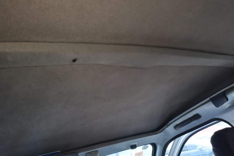 Used Wuling Zhiguang 2015 1.2L S Practical Model LSI
