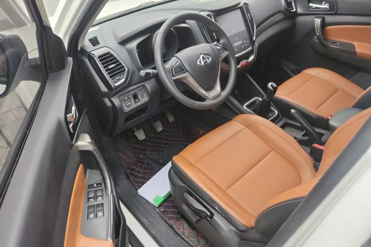 Used Oshan CX70 2016 1.6L Manual Luxury Model