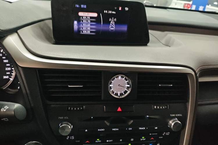 Used Lexus RX 2016 300 4x4 Elegant Edition China V-standard Audio And AC Panel