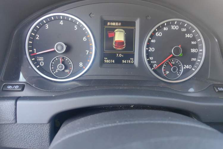 Used Volkswagen Tiguan L 2015 1.8TSI Automatic Two-Wheel Drive Luxury Model