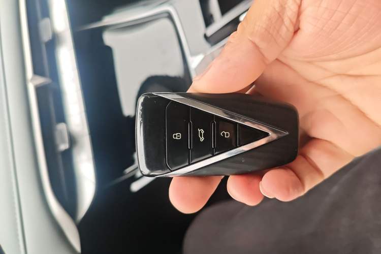 Used Venucia V DD-i 2023 110 km iE Version
