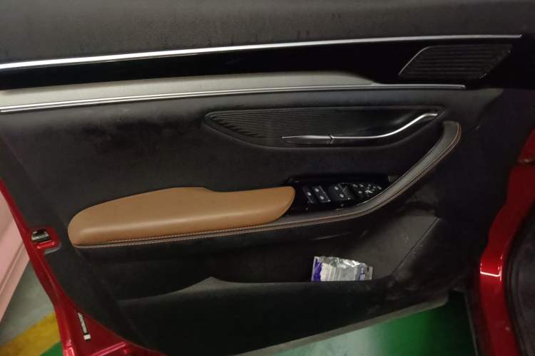 Used BYD Song PLUS 2020 1.5T Automatic Prestige Version
