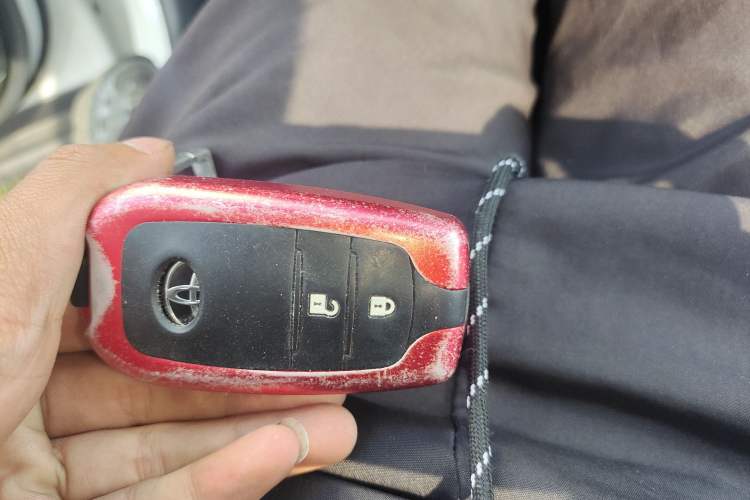 Used Toyota Highlander 2022 Dual-Engine 2.5L Four-Wheel Drive Luxury Edition 7 Seats