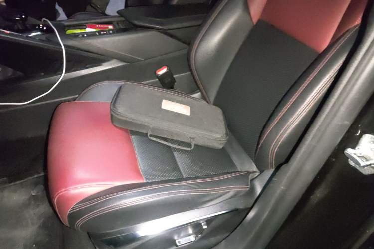 Used Lynk & Co 06 2020 1.5T JinPro model