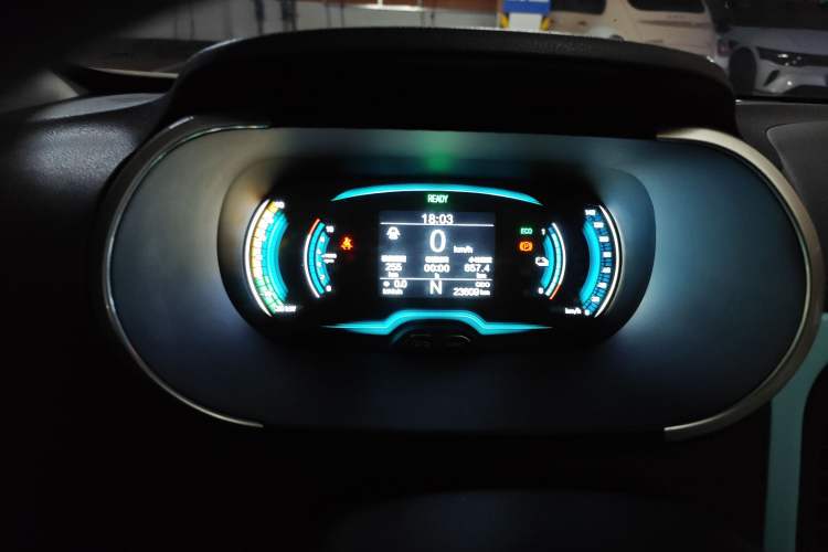 Used Chery QQ Little Ant 2021 200 000 Yuan "Ant Fan" Edition Energized Version NMC Lithium Battery 301 km