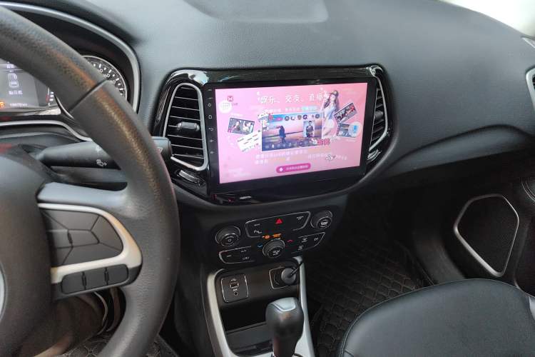 Used Jeep Compass 2017 200T Automatic Family Edition