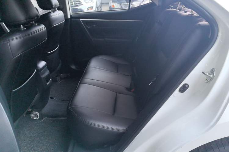 Used Toyota Corolla 2017 Revised Version 1.2T S-CVT GL-i