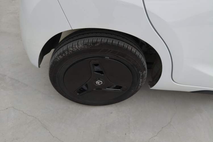 Used JMEV Xiao Qilin 2024 201km Comfort Version
