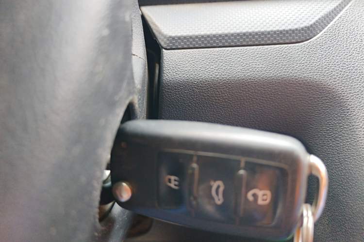 Used Jetta VA3 2019 1.5L Manual Entry-Level Version Vehicle Key