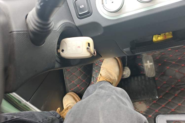 Used Wuling Hongguang MINIEV 2021 Macaron Fashion Model Lithium Iron Phosphate
