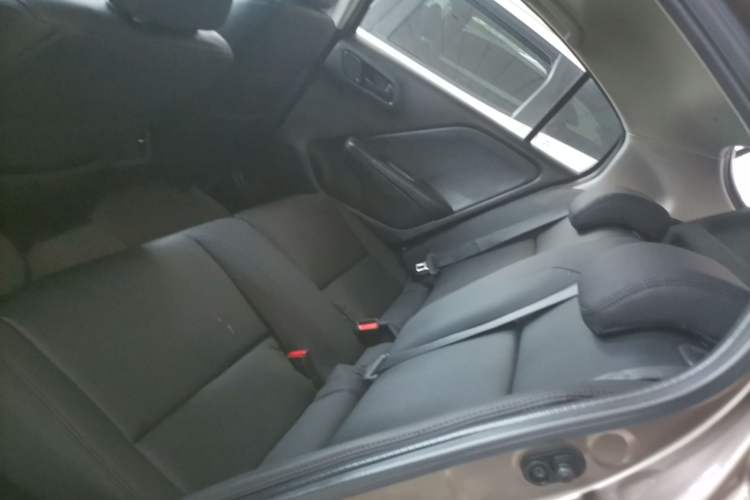 Used Honda Gienia 2017 1.5L CVT Comfort Version
