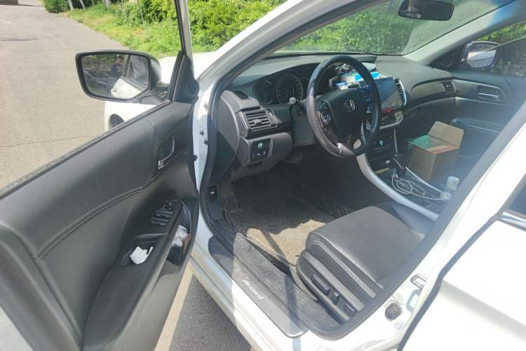 Used Honda Accord 2014 2.0L EX Luxury Edition Driver Seat