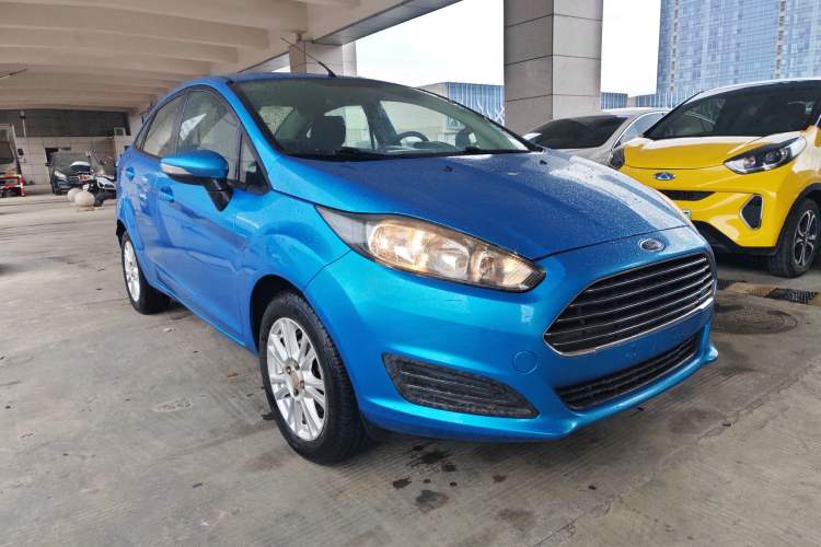 Used Ford Fiesta 2013 Sedan 1.5L Manual Fashion Edition Exterior 1