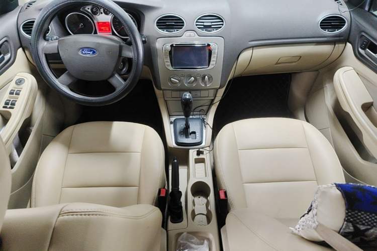 Used Ford Focus 2013 Sedan Classic 1.8L Automatic Base Model
