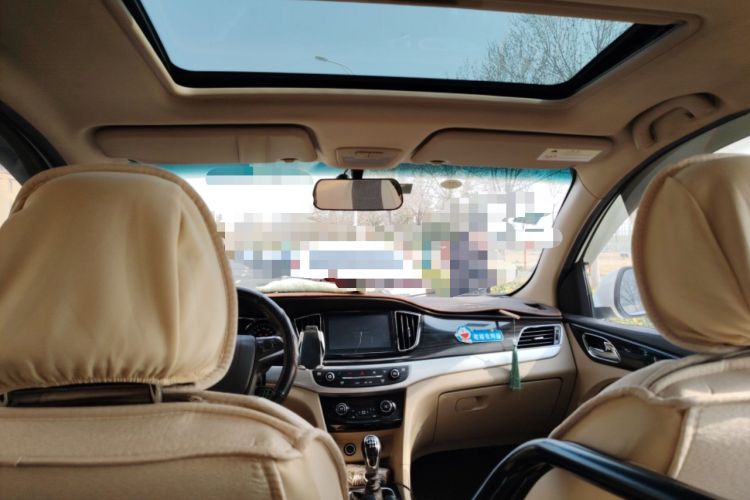 Used Baojun 730 2016 1.5T Manual Luxury Edition 7 Seats