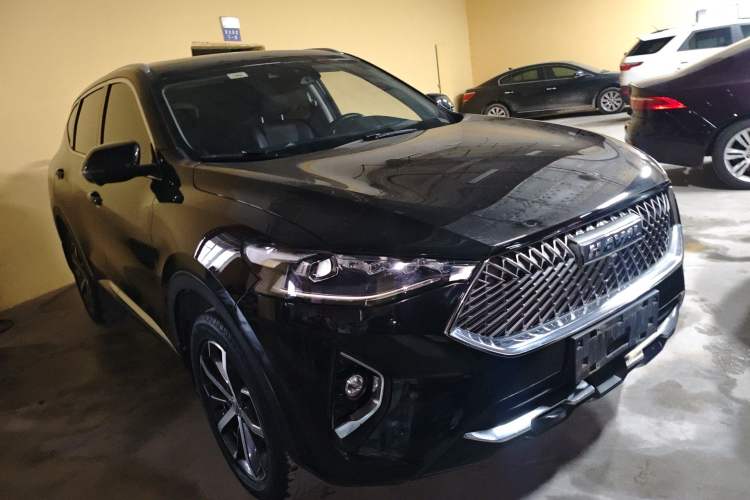 Used Haval F7 2021 1.5T Two-Wheel Drive i-Trend Front Right 45 Deg