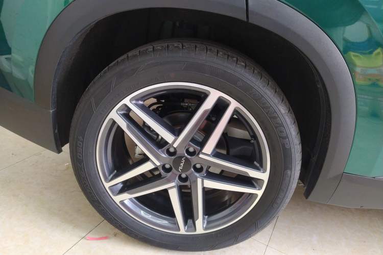 Used Dongfeng Aeolus Mage 2023 1.5T Prestige Edition Right Rear Wheel Hub