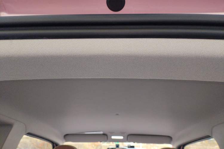 Used Geely Galaxy Panda 2023 Panda Mini 200km Endurance Bear Headliner