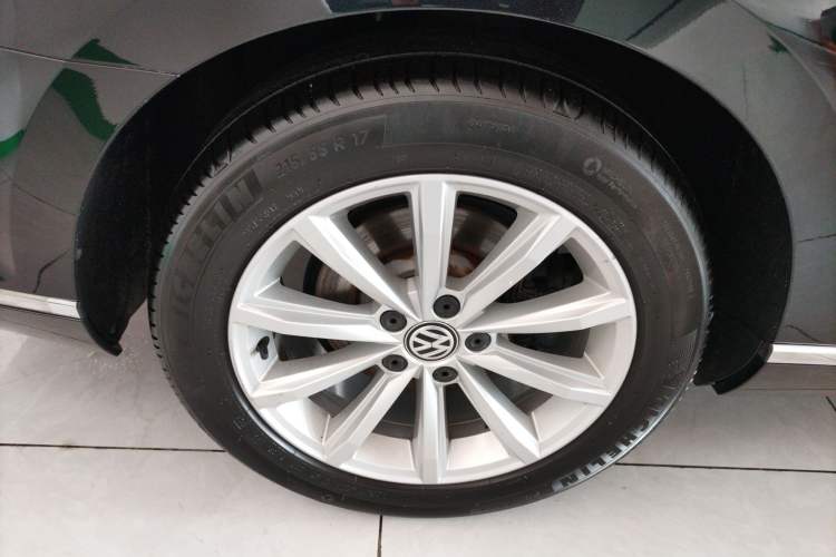 Used Volkswagen Magotan 2019 330TSI DSG Leading Edition China V Standard
