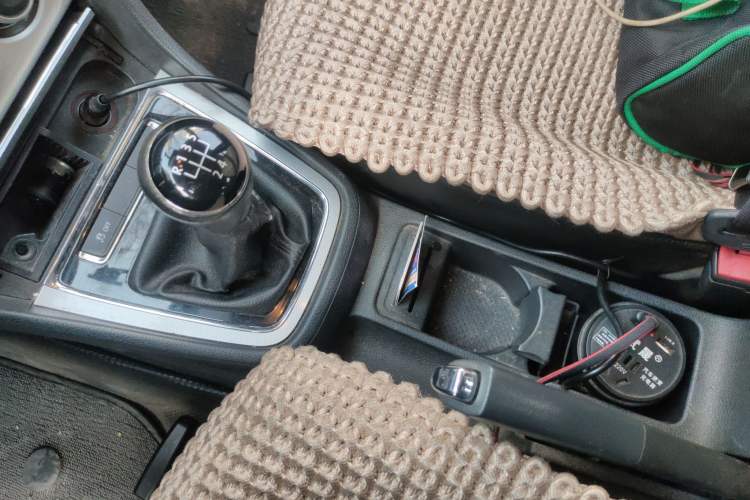 Used Volkswagen Gran Lavida 2013 1.6L Manual Comfort Model
