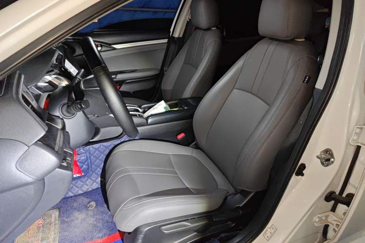 Used Honda Civic 2016 220TURBO CVT Luxury Edition