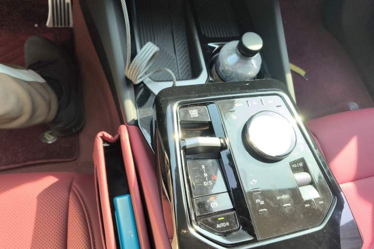 Used BMW 5 Series 2026 530Li Leading M Sport Package Gear Lever