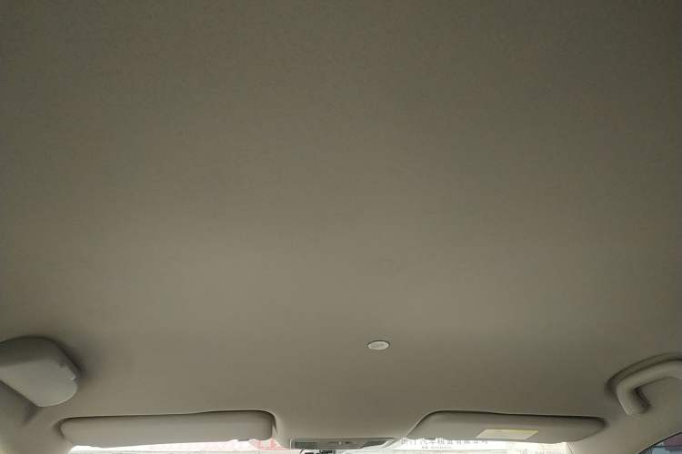 Used CHANGAN CS15 2016 1.5L Manual Luxury Edition