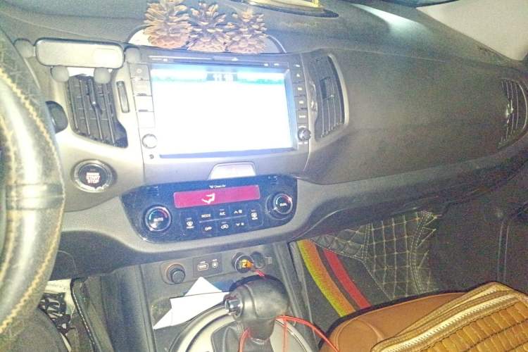 Used Kia Sportage R 2015 2.0L Automatic Two-Wheel Drive GLS Audio And AC Panel