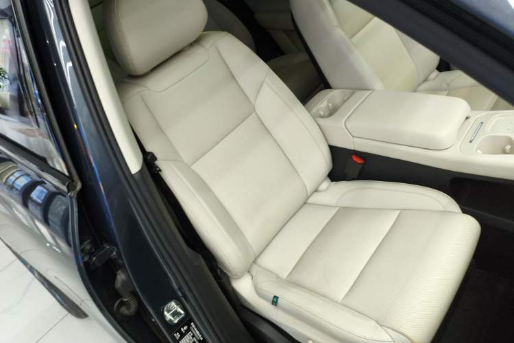 Used Leapmotor C16 2024 Range-Extended 200 LiDAR Edition