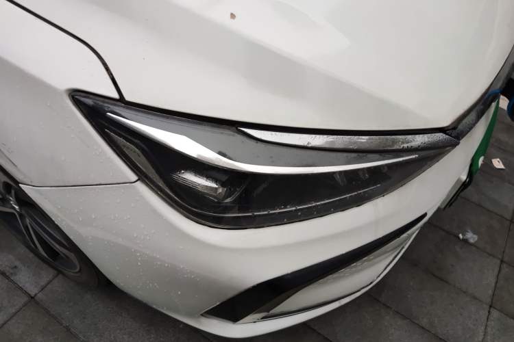 Used BAIC Beijing EU5 2018 R500 Smart Wind Edition