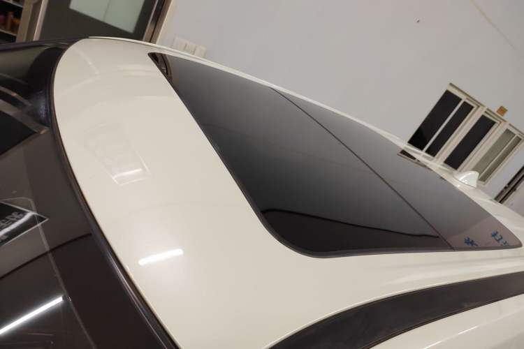 Used Venucia T60 2020 1.6L CVT Smart Drive Version China VI Standard
