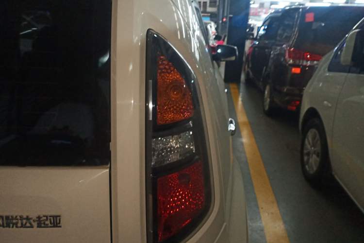 Used Kia Soul 2013 1.6L AT Premium
