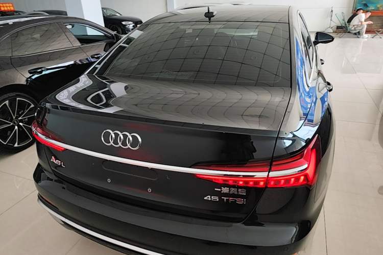 Used Audi A6L 2023 Revised 45 TFSI Prestige Dynamic Edition
