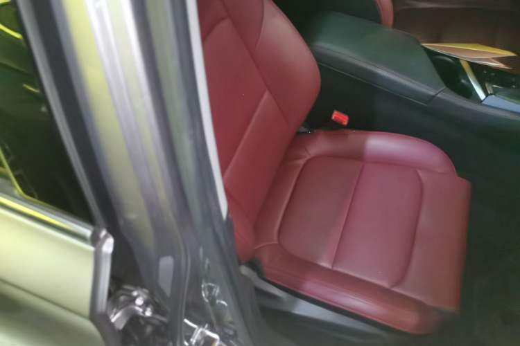 Used Changan Eado 2020 PLUS Blue Whale NE 1.4T GDI DCT Flagship Model
