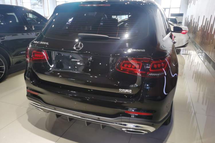 Used Mercedes-Benz GLC 2022 Refreshed GLC 300 L 4MATIC Dynamic Edition