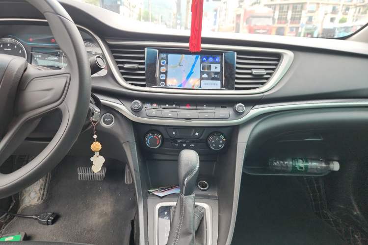 Used Buick GT 2021 1.3T Automatic Mild Hybrid Elite Version Audio And AC Panel