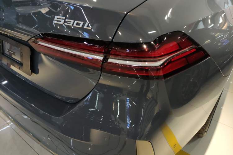 Used BMW 5 Series 2024 530Li Luxury Package Premium Edition